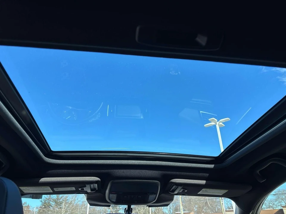 2023 Subaru Forester 5th Gen - Image 11 of 21