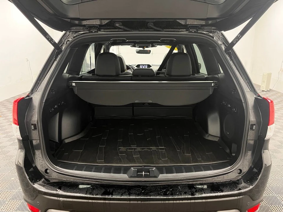 2023 Subaru Forester 5th Gen - Image 9 of 12