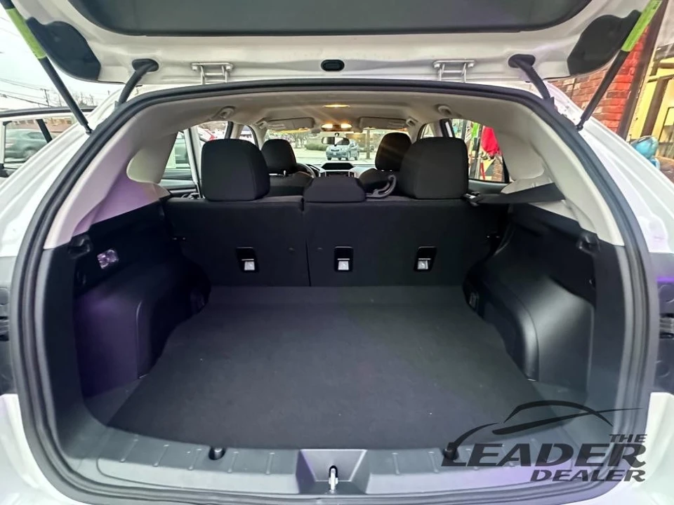 2023 Subaru Impreza 5th Gen - Image 8 of 17