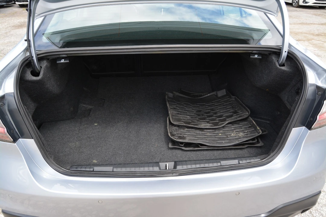 2023 Subaru Legacy 7th Gen - Image 16 of 26