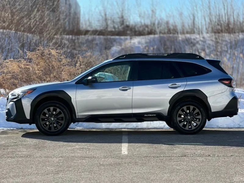 2023 Subaru Outback 6th Gen - Image 5 of 12