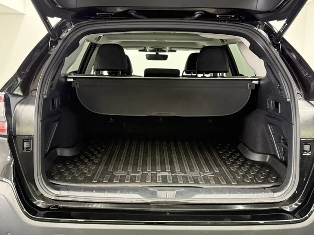 2023 Subaru Outback 6th Gen - Image 11 of 12