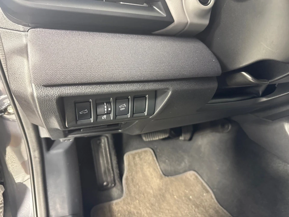 2023 Subaru Outback 6th Gen - Image 16 of 21