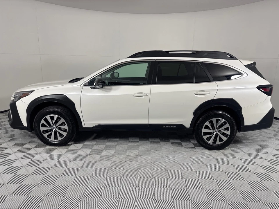2023 Subaru Outback 6th Gen - Image 8 of 21