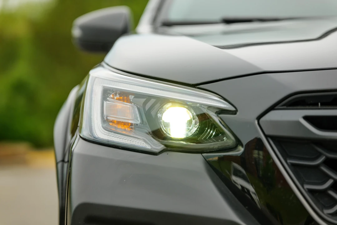 2023 Subaru Outback 6th Gen - Image 17 of 31
