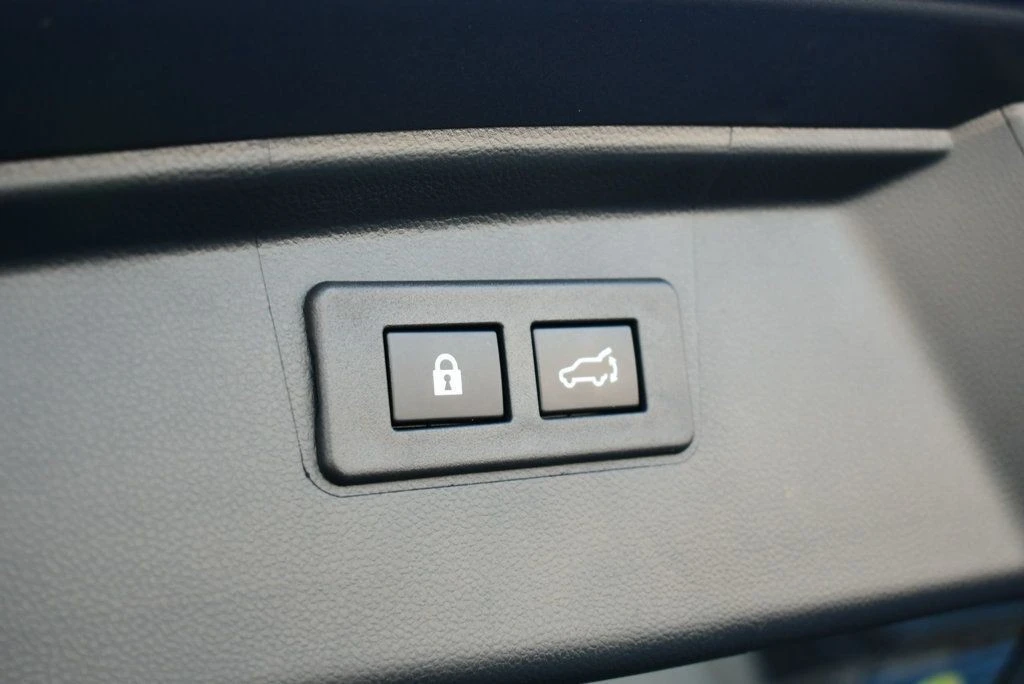 2023 Subaru Outback 6th Gen - Image 18 of 21