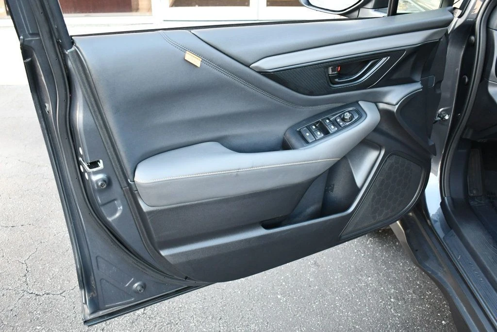 2023 Subaru Outback 6th Gen - Image 11 of 12