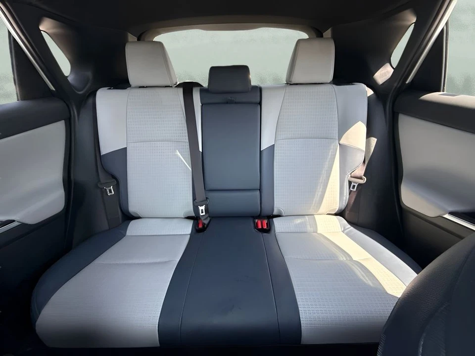 2023 Subaru - Image 10 of 31