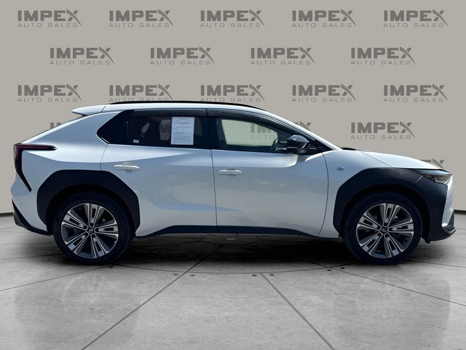 2023 Subaru - Image 6 of 31