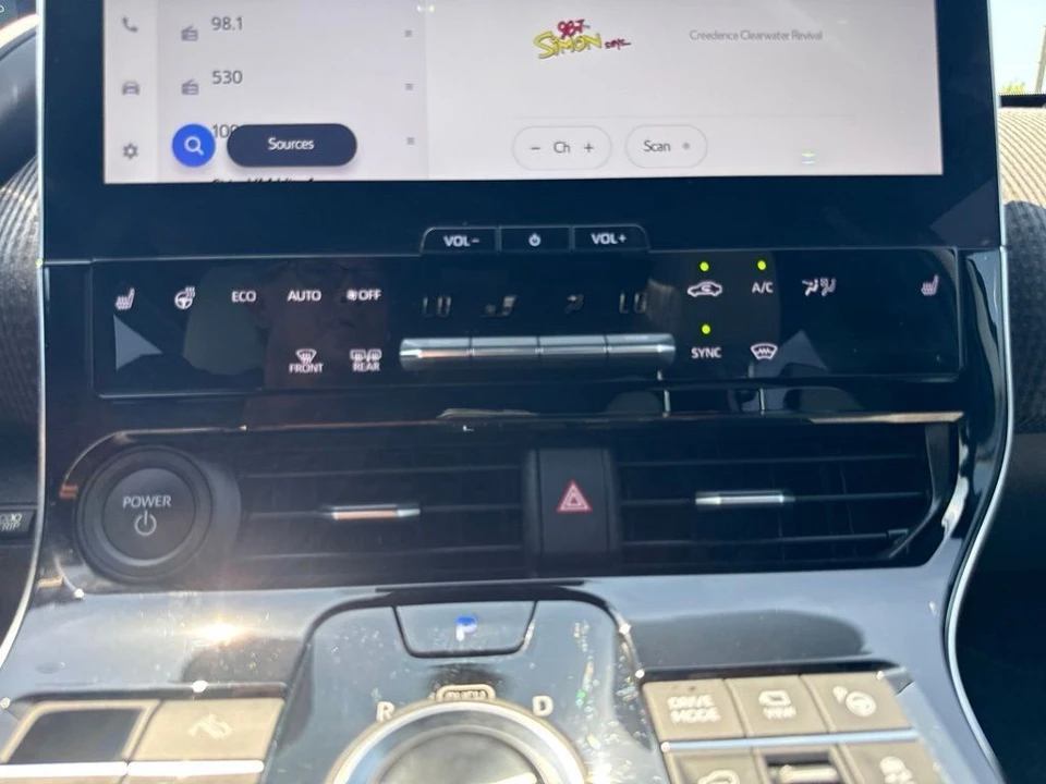 2023 Subaru - Image 18 of 31