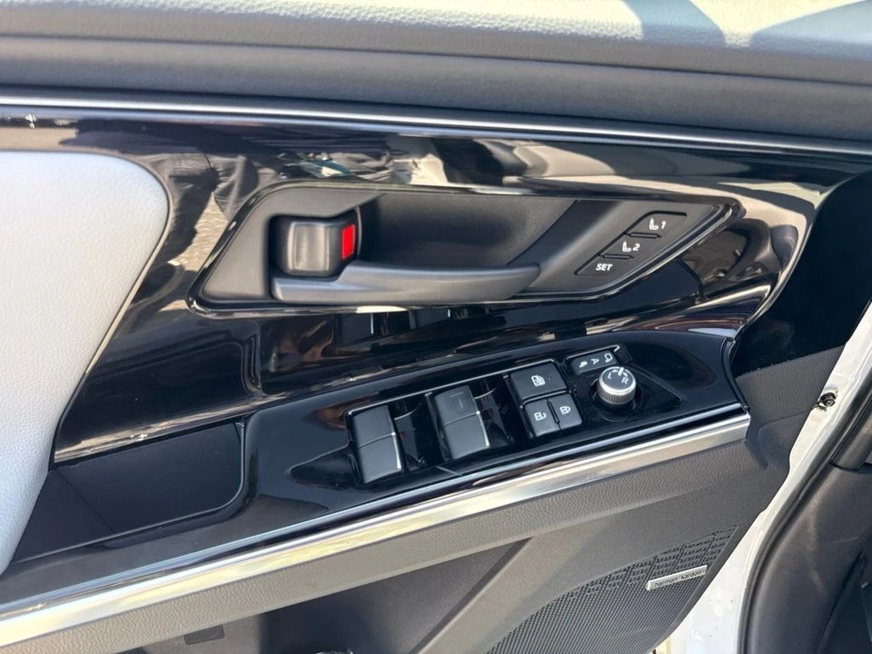 2023 Subaru - Image 26 of 31