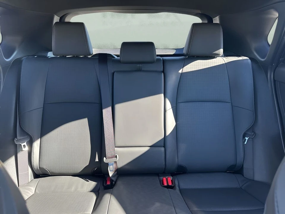 2023 Subaru - Image 12 of 21