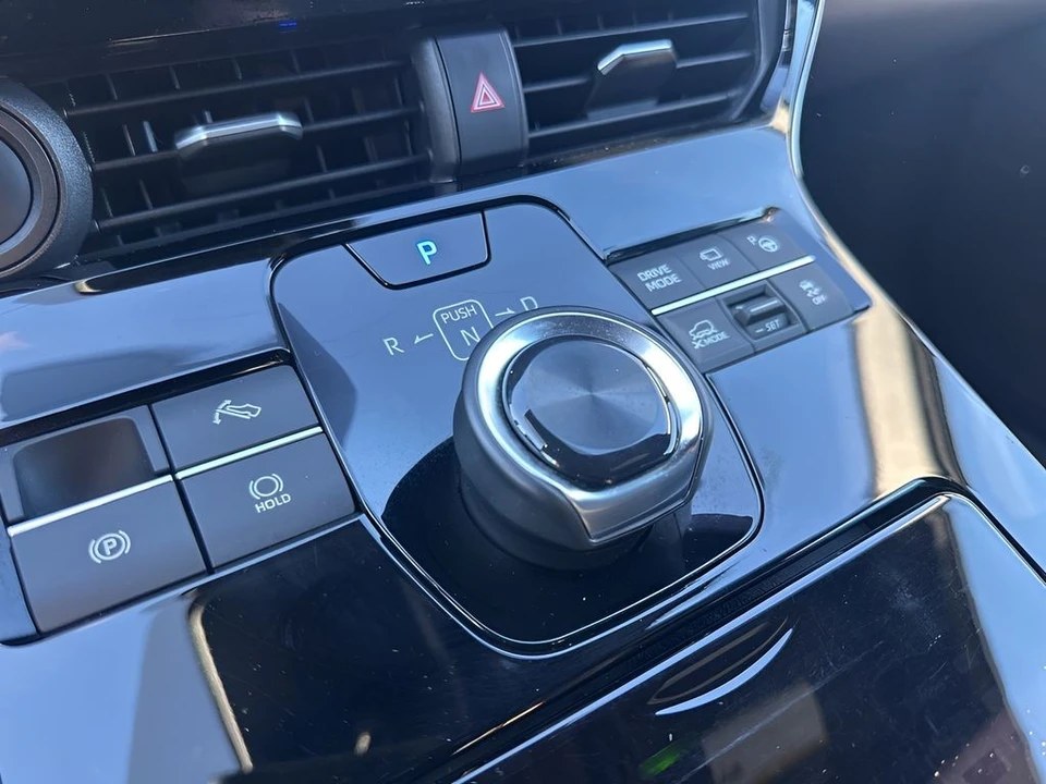 2023 Subaru - Image 17 of 21