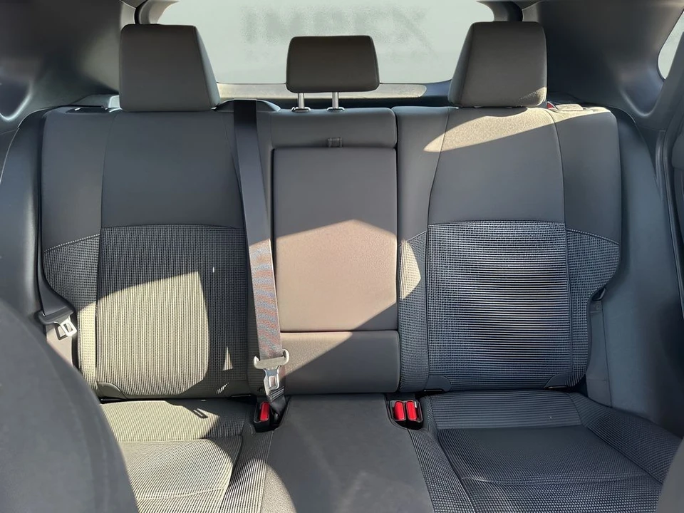 2023 Subaru - Image 10 of 12