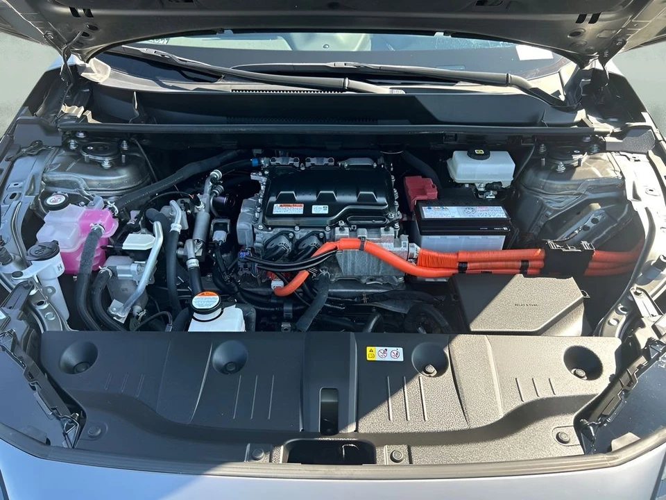 2023 Subaru - Image 28 of 31