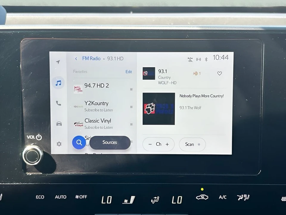 2023 Subaru - Image 16 of 31