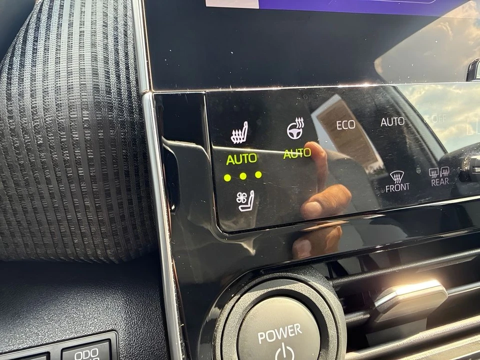 2023 Subaru - Image 12 of 23