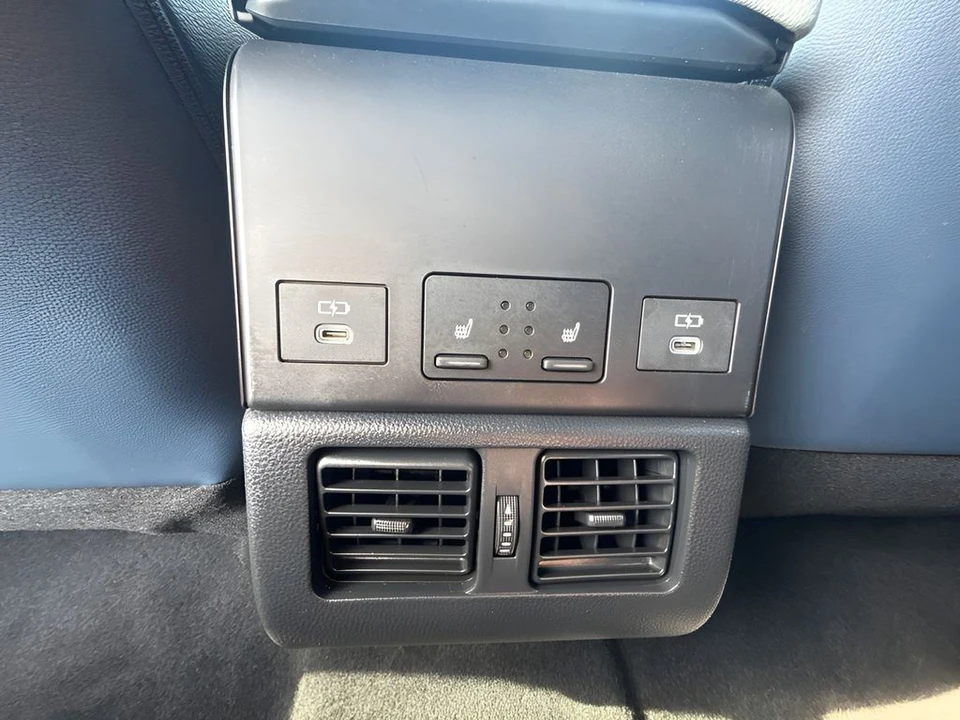 2023 Subaru - Image 12 of 31