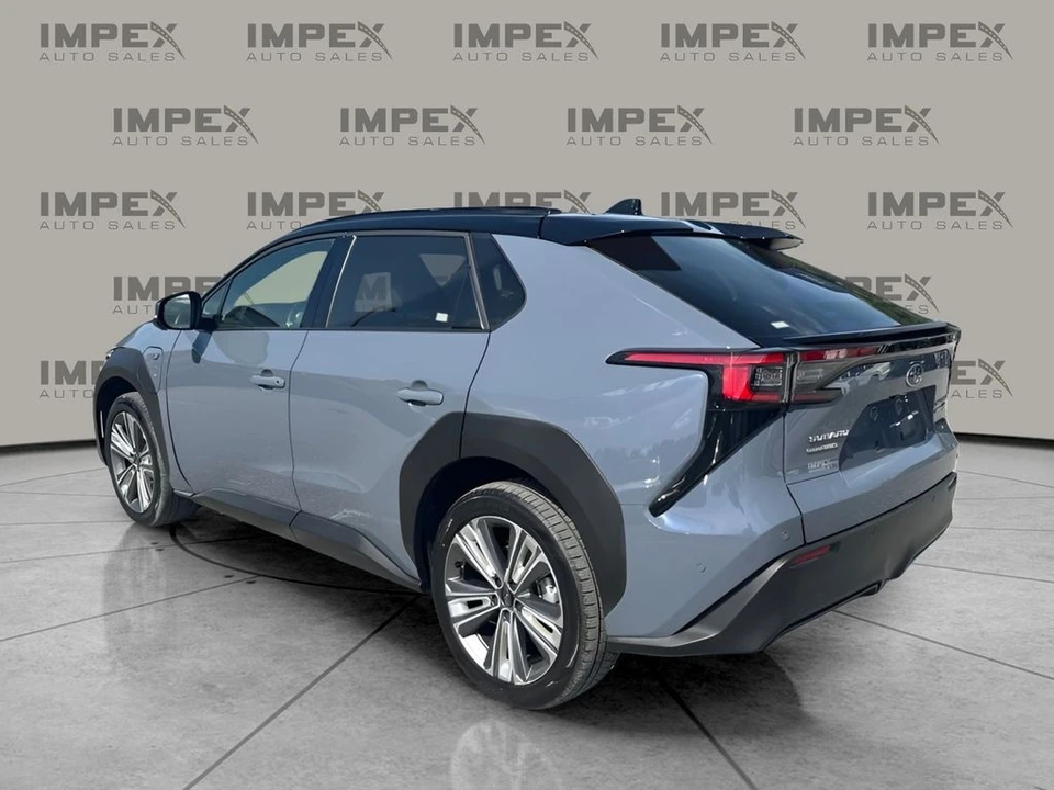 2023 Subaru - Image 3 of 31
