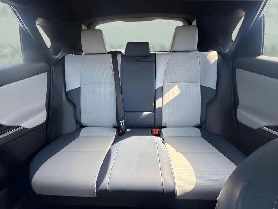 2023 Subaru - Image 11 of 31