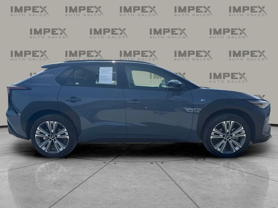 2023 Subaru - Image 6 of 31