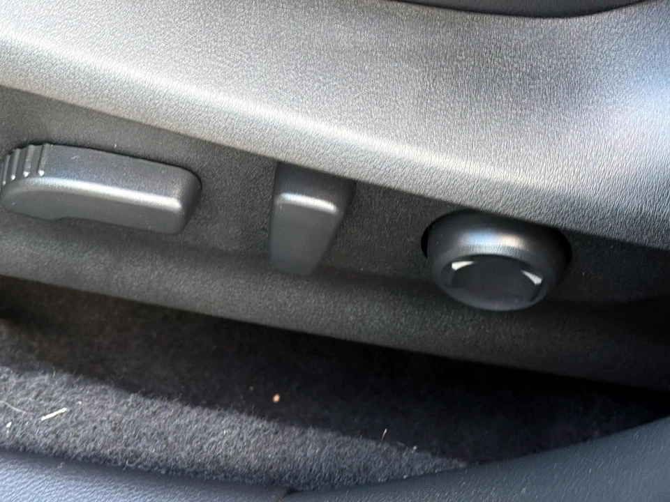 2023 Subaru Impreza - Image 15 of 18