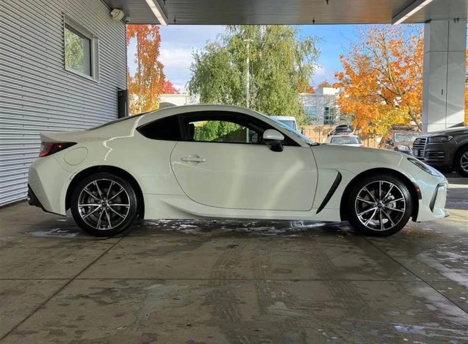 2023 Subaru BRZ 2nd Gen - Image 3 of 15