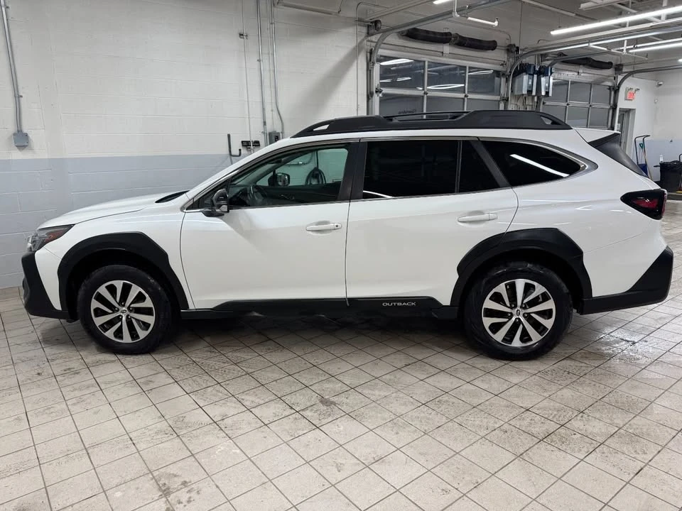 2023 Subaru Outback 6th Gen - Image 9 of 19