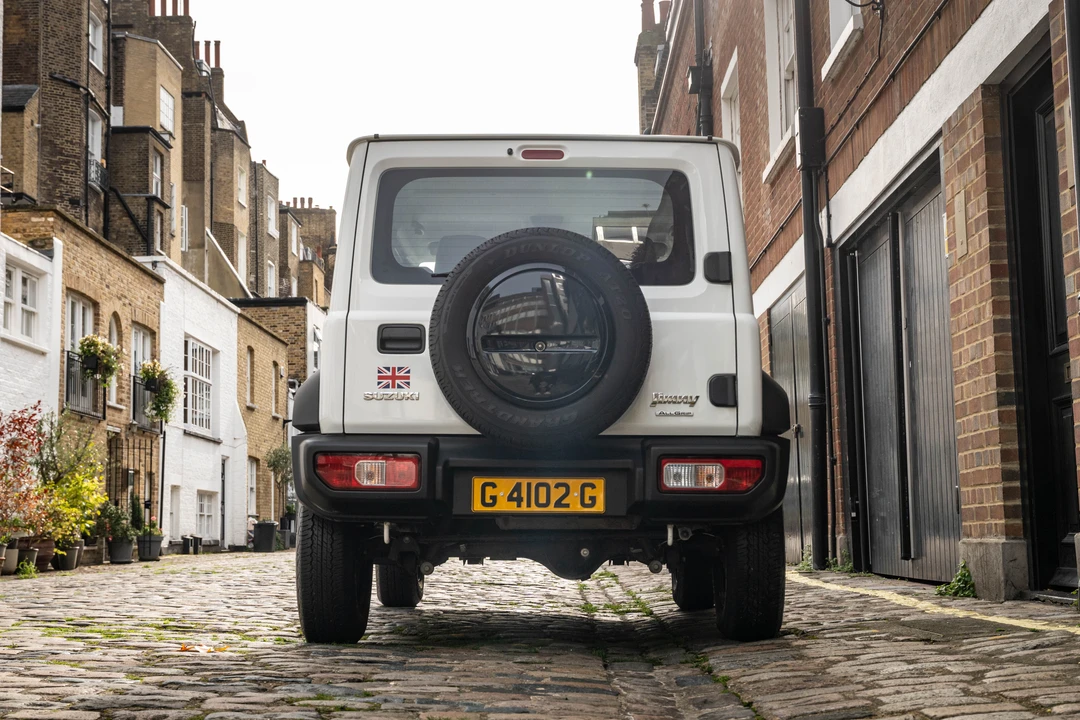 2023 Suzuki Jimny 4th Gen - Image 13 of 31