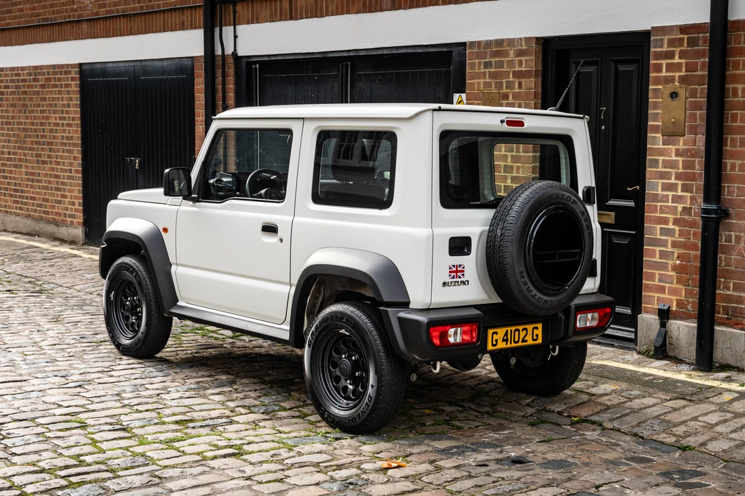 2023 Suzuki Jimny 4th Gen - Image 4 of 31
