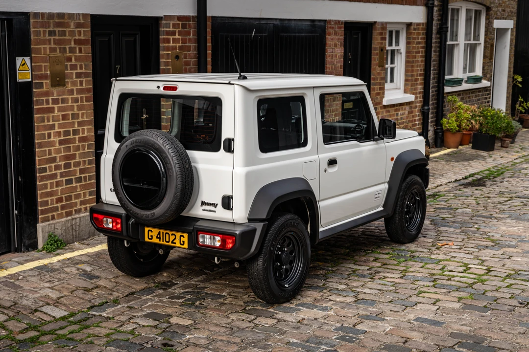 2023 Suzuki Jimny 4th Gen - Image 21 of 31