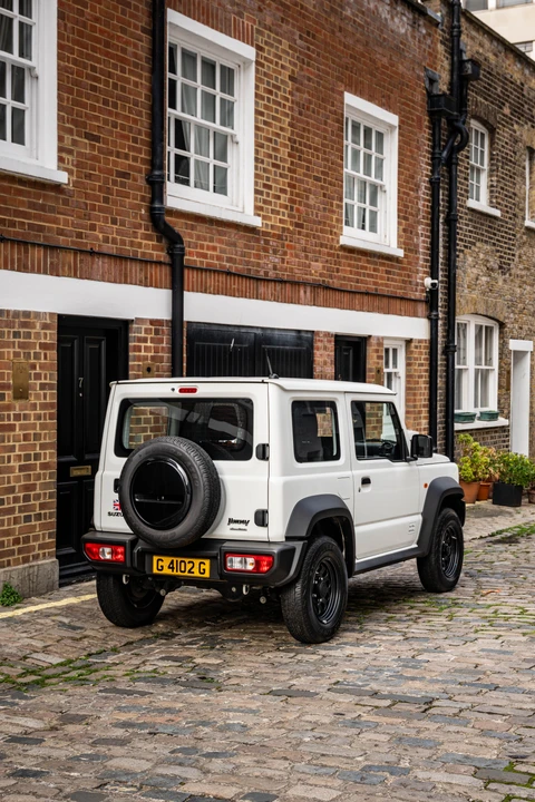2023 Suzuki Jimny 4th Gen - Image 25 of 31