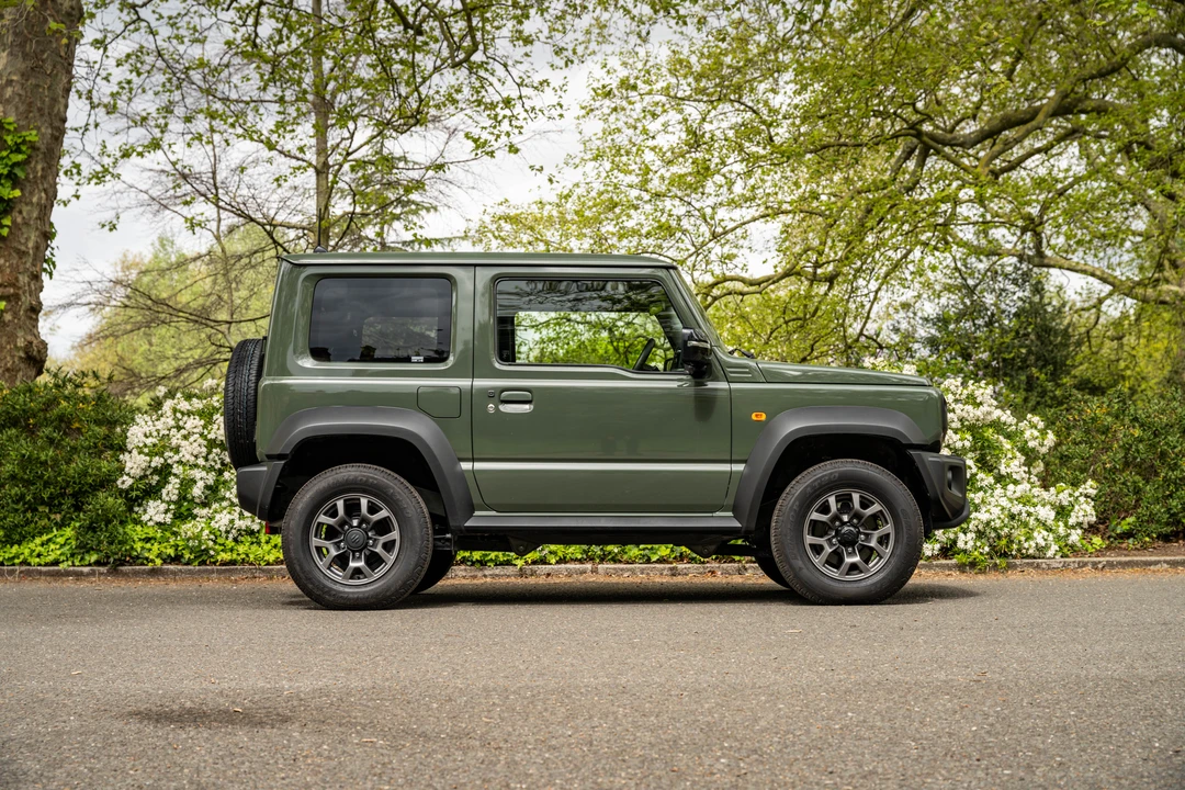 2023 Suzuki Jimny 4th Gen - Image 7 of 31