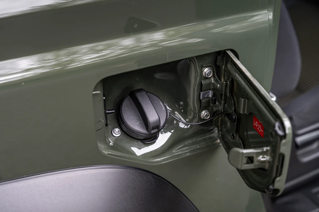 2023 Suzuki Jimny 4th Gen - Image 28 of 31