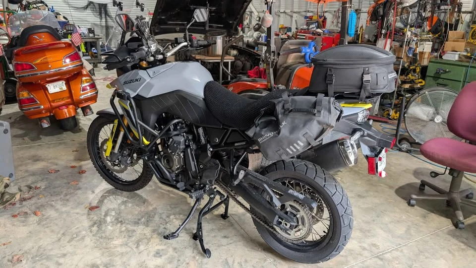 2023 Suzuki Motorcycles - Image 3 of 7