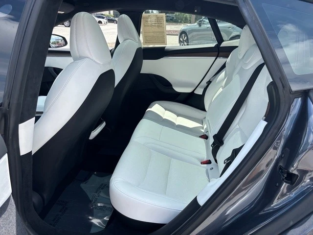 2023 Tesla Model S - Image 9 of 12