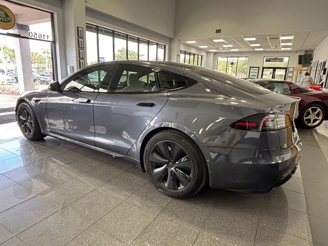 2023 Tesla Model S - Image 3 of 12