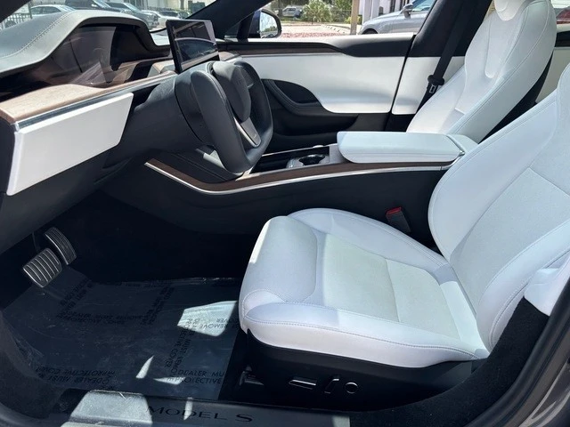 2023 Tesla Model S - Image 7 of 12