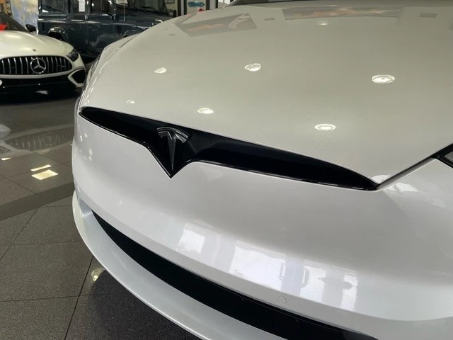 2023 Tesla Model X Plaid - Image 11 of 12