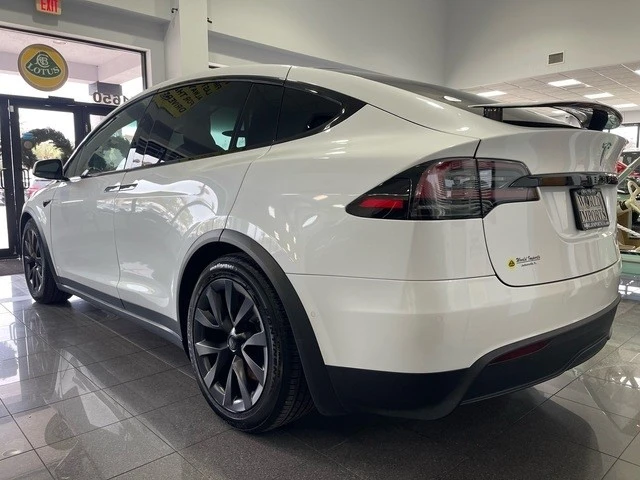 2023 Tesla Model X Plaid - Image 3 of 12