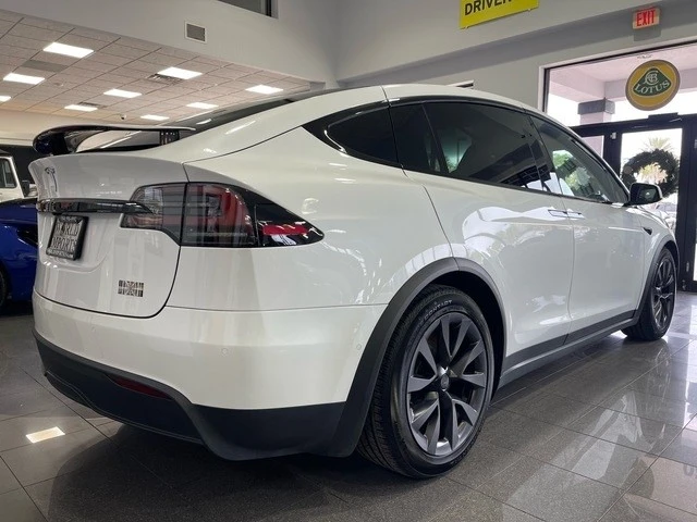 2023 Tesla Model X Plaid - Image 4 of 12