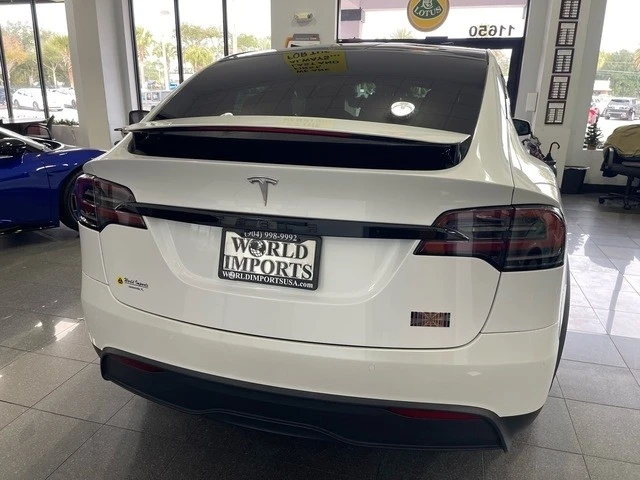 2023 Tesla Model X Plaid - Image 8 of 12