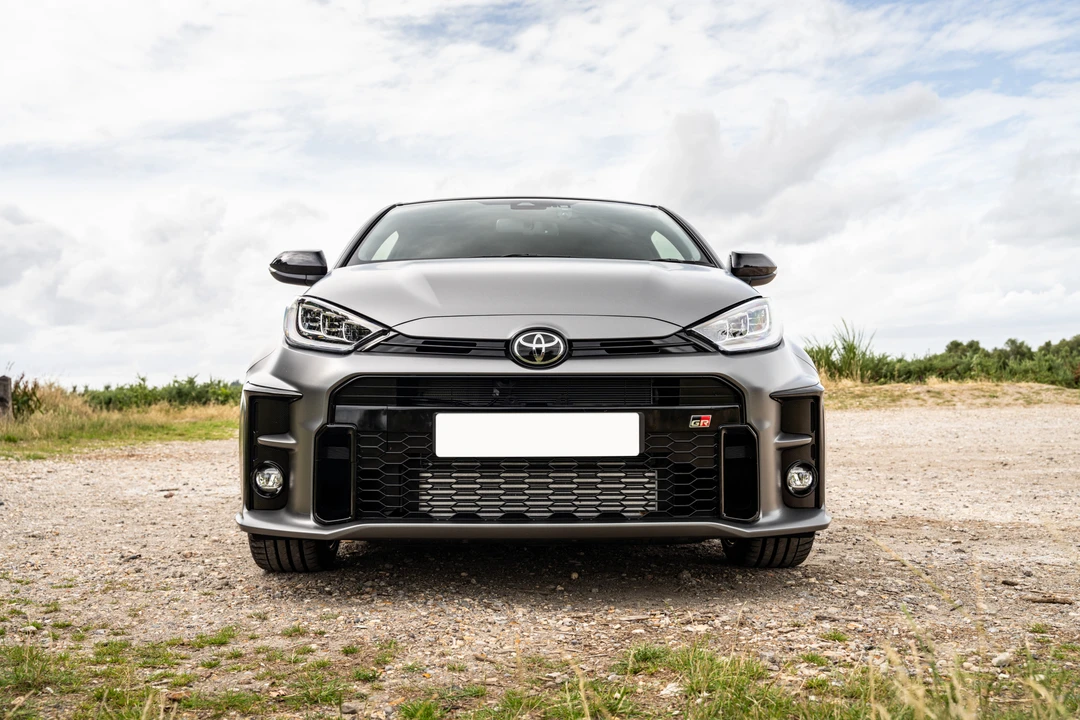 2023 Toyota Yaris - Image 16 of 31