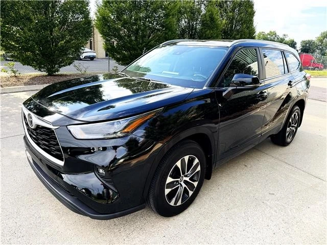 2023 Toyota Highlander - Image 5 of 21
