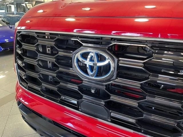 2023 Toyota Sequoia 3rd Gen - Image 15 of 21