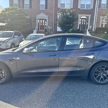 2023 Tesla Model 3 Base