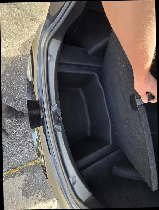 2023 Tesla Model 3 - Image 13 of 18