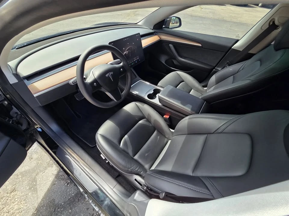 2023 Tesla Model 3 - Image 9 of 18