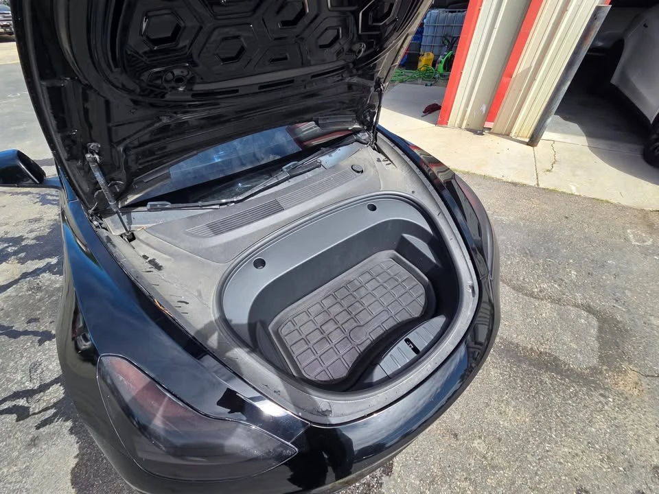2023 Tesla Model 3 - Image 16 of 18