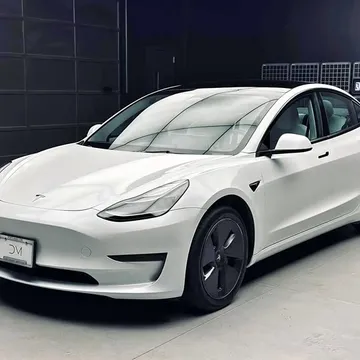 2023 Tesla Model 3 Standard Range RWD